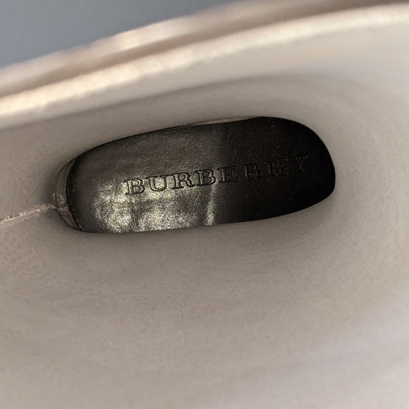 Burberry Lace Print Rain Boots - Picture 3 of 6